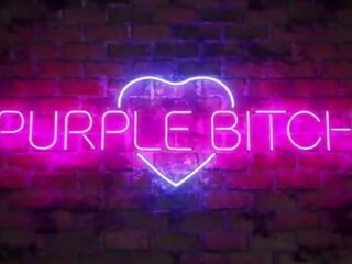 Igra vlog gospa je prva seks posnetek s a ventilator s purple fancy ženska