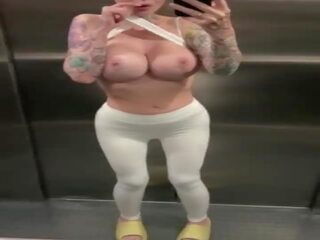 Bald whore squirting orgasm in public elevator
